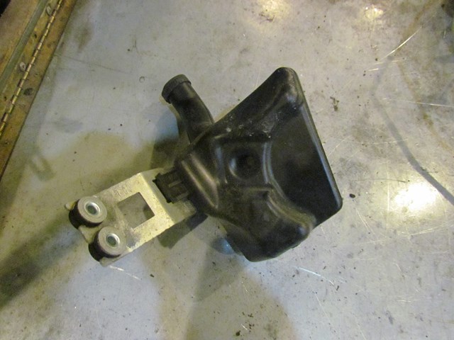 2010 Infiniti G37x Sedan LH Driver Air Resonator