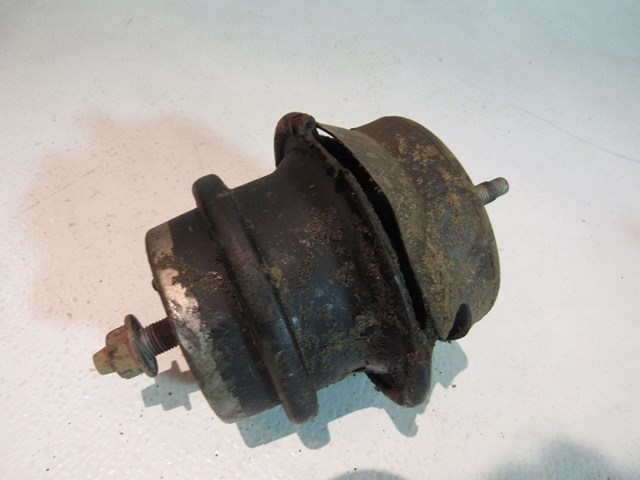 2010 Infiniti G37x Sedan LH Driver Engine Mount