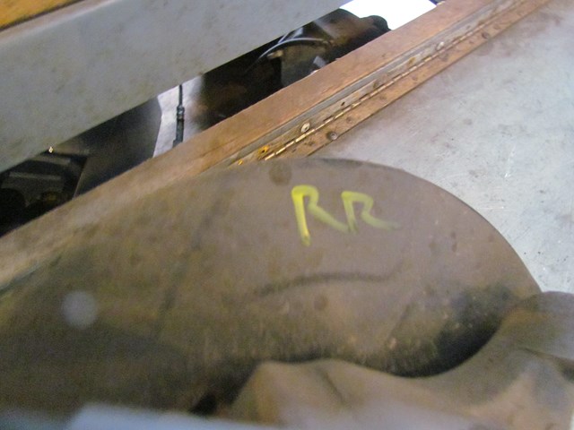 2010 Infiniti G37x Sedan Rear RH Passenger Spindle