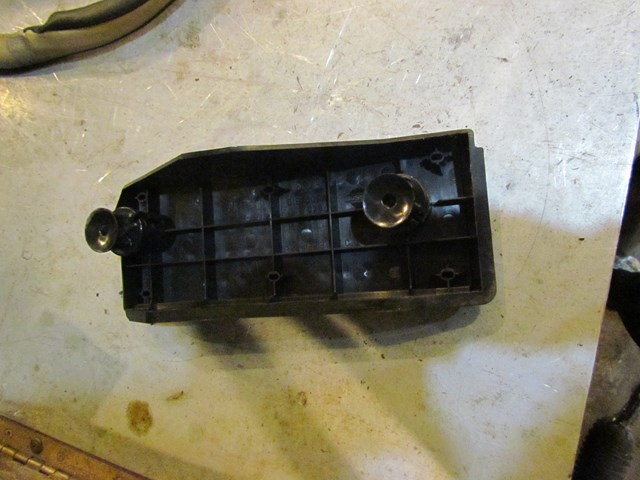 2003 Infiniti G35 Coupe Dead Pedal