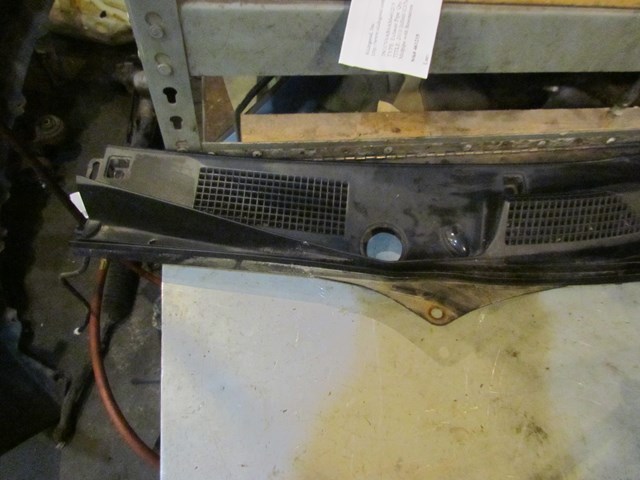 2003 Infiniti G35 Coupe LH Driver Wiper Cowl OEM