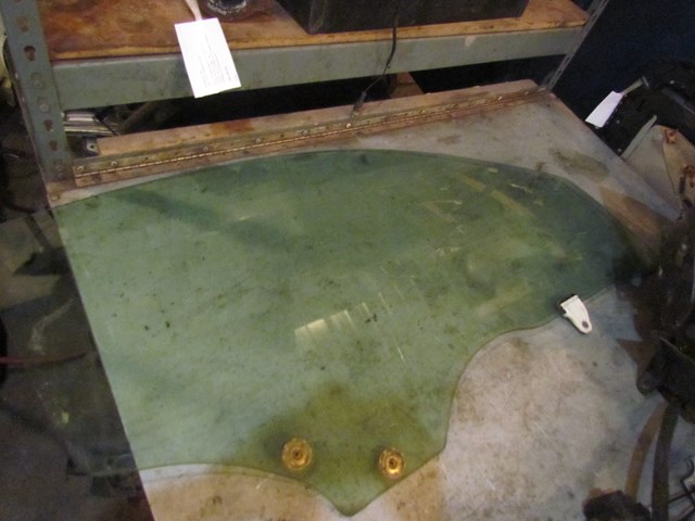 2003 Infiniti G35 Coupe RH Passenger Front Door Glass