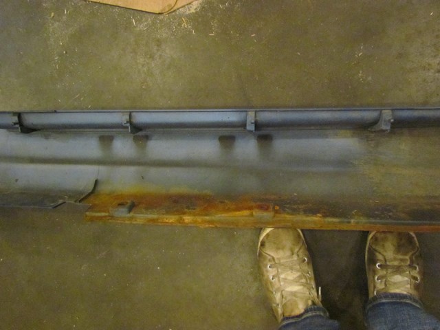 2003 Infiniti G35 Coupe LH Driver Side Skirt