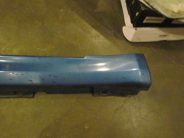 2003 Infiniti G35 Coupe LH Driver Side Skirt