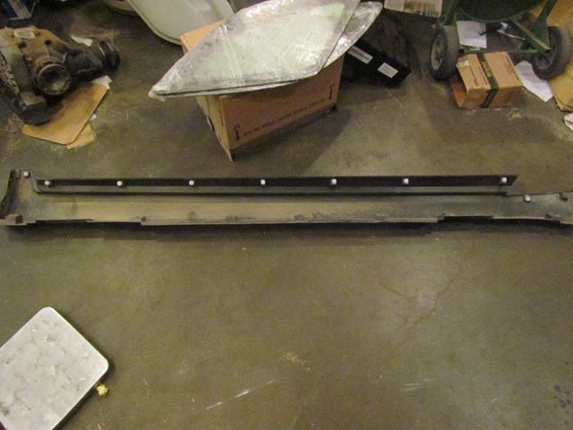 2010 Infiniti G37 Sedan LH Driver Side Skirt-See Photo Damage