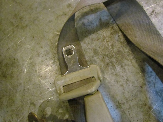 2003 Infiniti G35 Coupe Front LH Driver Seat Belt