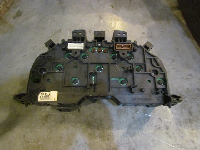 2003 Infiniti G35 Coupe AT Speedometer Gauge Cluster AM867