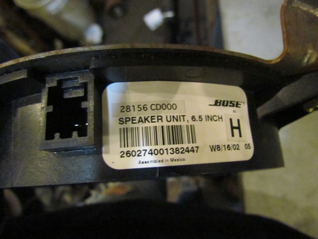 2003 Infiniti G35 Coupe Rear RH Passenger Speaker w/Bracket