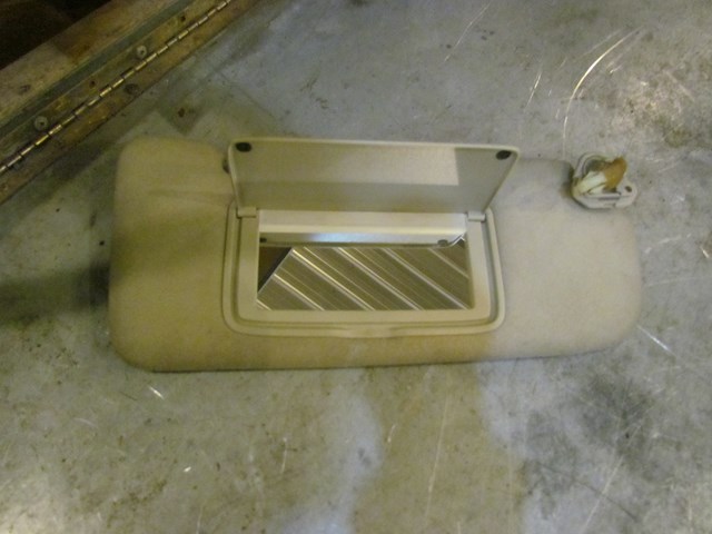 2003 Infiniti G35 Coupe RH Passenger Sunvisor
