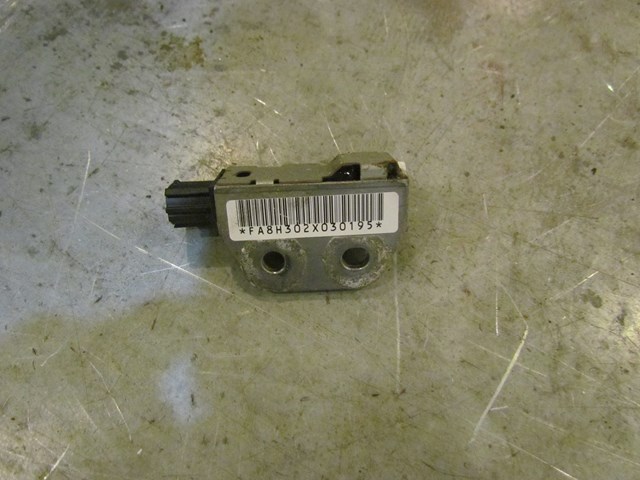 2003 Infiniti G35 Coupe RH Passenger Side Impact Sensor Crash Sensor