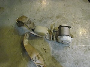2003 Infiniti G35 Coupe Rear LH Driver Seat Belt & Buckle