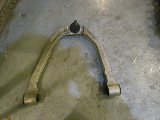 2003 Infiniti G35 Coupe Front LH Driver Upper Control Arm