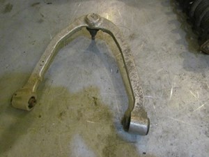 2003 Infiniti G35 Coupe Front LH Driver Upper Control Arm