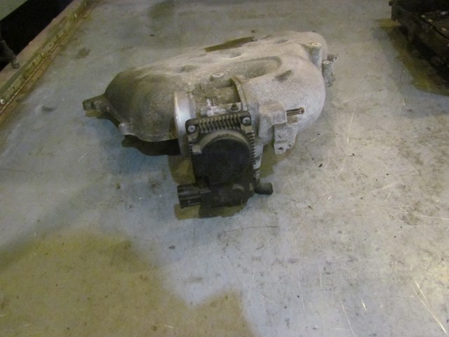 2003 Infiniti G35 Coupe Upper Plenum