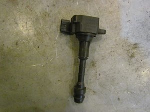2004 Infiniti G35 Ignition Coil 22448 AL615