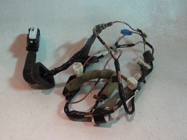 2007 Infiniti G35 Sedan Front RH Passenger Door Wiring 24124 JK60B