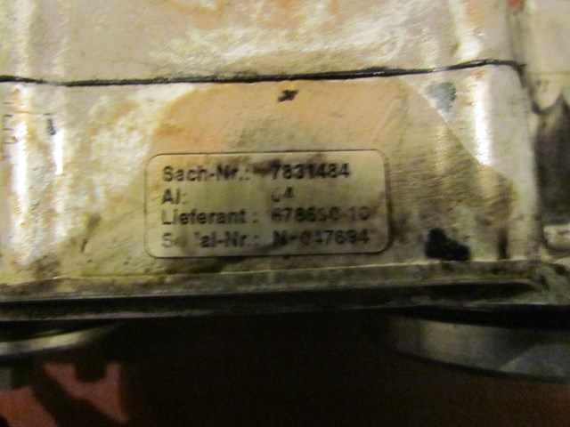   2000 BMW M5 S62 V8 Engine LH Driver VANOS Timing Pump 7831484