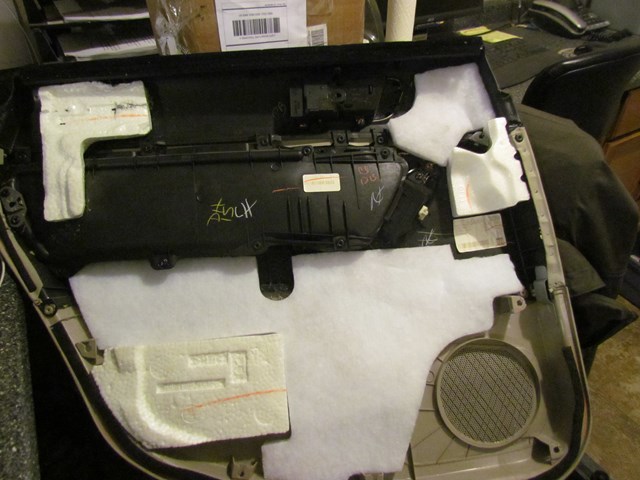 2005 Subaru Legacy GT Rear RH Passenger Door Panel--See Photos