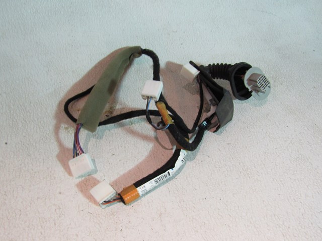 2010 Mazda SPEED3 Rear RH Passenger Door Wiring BBM5 67210 Z07