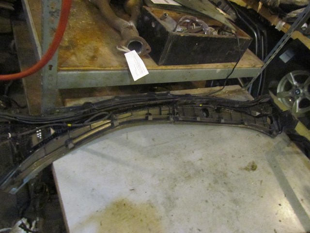 2010 Mazda SPEED3 RH LH Windshield Wiper Cowl OEM