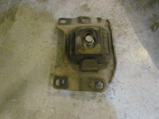 2010 Mazda SPEED3 Engine Mount Brace Bracket