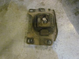2010 Mazda SPEED3 Engine Mount Brace Bracket