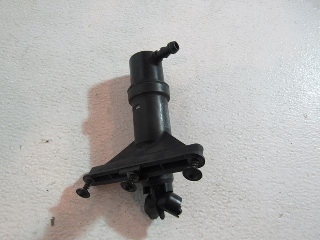2006 BMW E60 M5 Headlight Washer Sprayer 