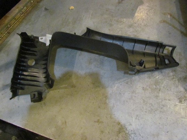 2003 Nissan 350Z LH Driver B/C Pillar Trim 