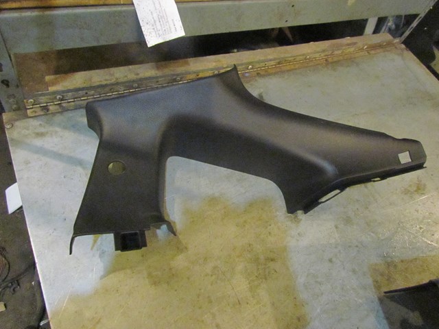 2003 NIssan 350z RH Passenger B/C Pillar Trim Panel 76934 CD000