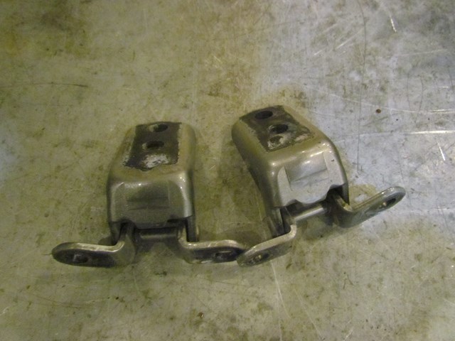 2003 Nissan 350z RH Passenger Door Hinges 