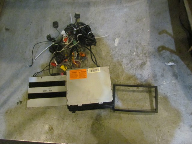 Pioneer AVIC-D3 Double Din Radio With Navigation