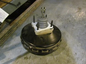 2010 Mazda Speed3 Power Brake Booster BBN5 43 950