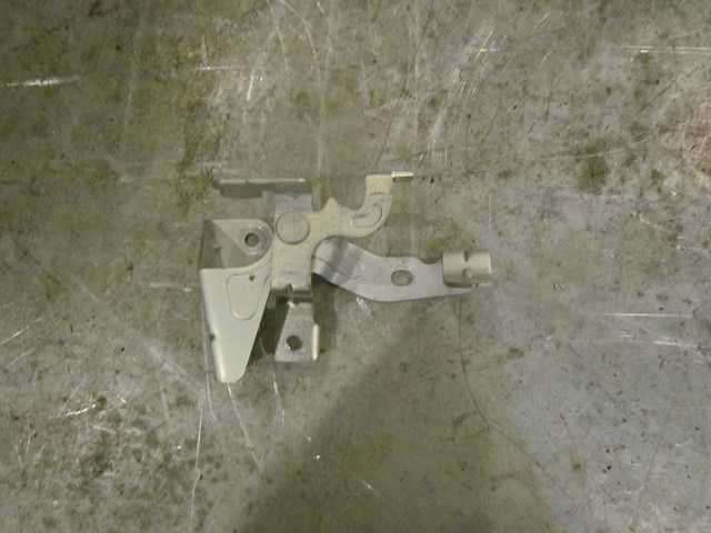 2010 Mazda Mazdaspeed3 Fuel Door Release Handle 