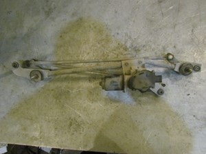 2003 Nissan 350Z Winshield Wiper Motor