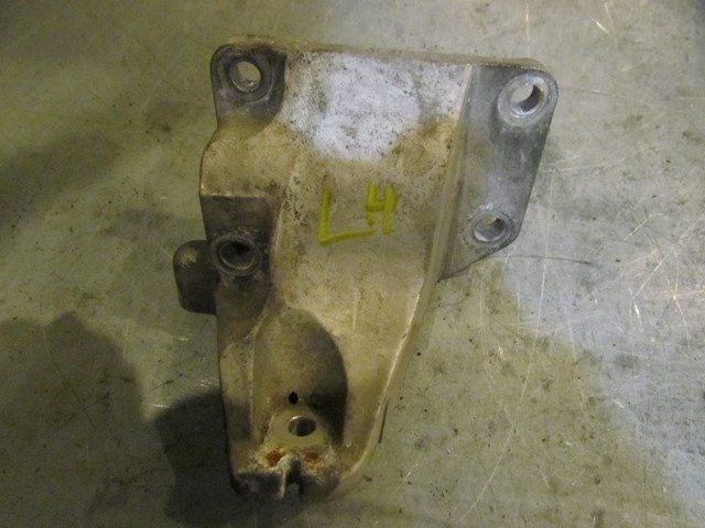 2003 Nissan 350z LH Driver Engine Mount