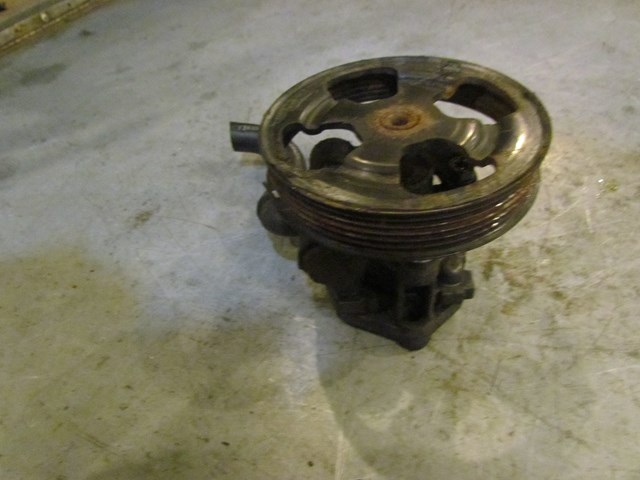 2003 NIssan 350z Power Steering Pump
