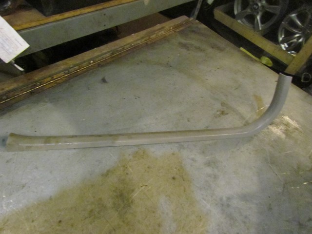 2006 Infiniti G35 Sedan Front LH Driver Door Sill Kick Plate