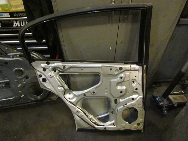 2006 Infiniti G35 Sedan Rear LH Driver Door Shell