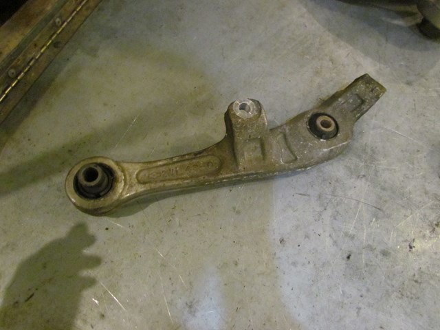 2005 Nissan 350z LH Driver Lower Control Arm