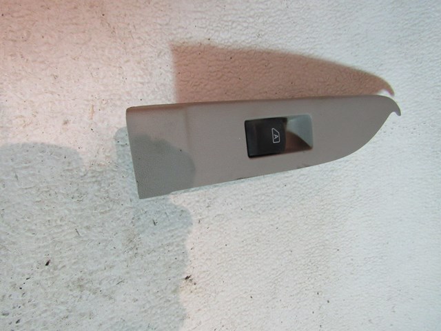 2006 Infiniti G35 Sedan Rear RH Passenger Door Switch