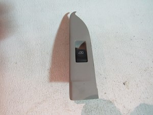 2006 Infiniti G35 Sedan Rear RH Passenger Door Switch