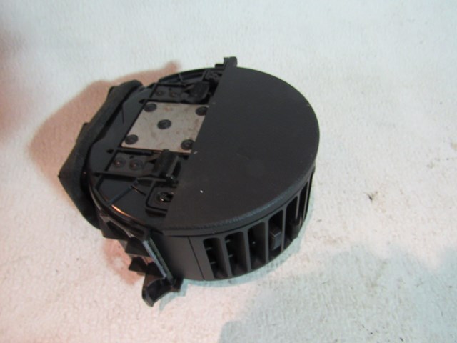 2005 2006 Infiniti G35 Sedan LH Driver Inner Dash Vent