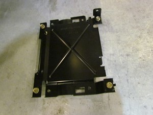 2006 Infiniti G35x Sedan Amplifier Bracket 28060 AC300