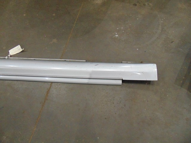 2006 Infiniti G35x Sedan LH Driver Side Skirt Silver OEM 76851AC702