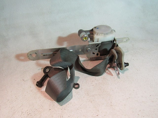 2006 Infiniti G35x Sedan Front LH Driver Seat Belt-Stone