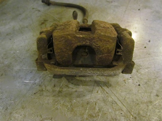 2006 Infiniti G35x Sedan Rear RH Passenger Caliper