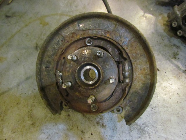 2010 Subaru WRX Hatchback Rear RH Passenger Spindle