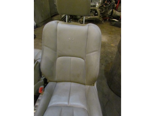 2006 Infiniti G35x Sedan LH Driver Front Seat
