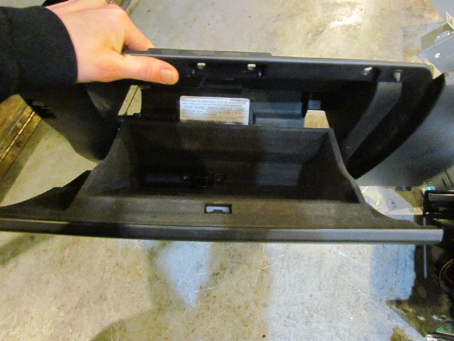 2003 Infiniti G35 Coupe RH Passenger Glove Box