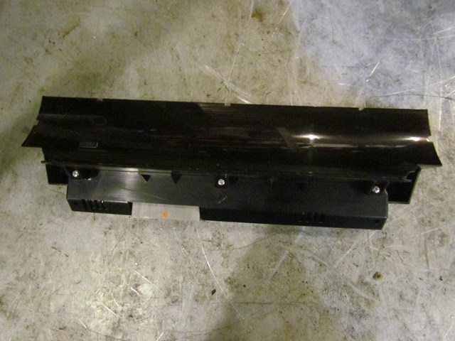 2003 Infiniti G35 Coupe Climate Control Display OEM 27760AM616